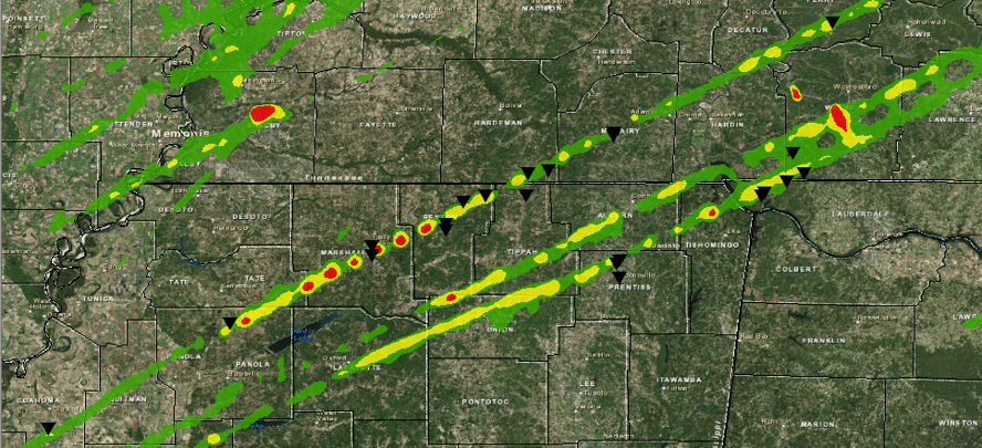 WDT’s Rotation Track product for the 24 hours ending at 6 am CST on Dec 24, 2015