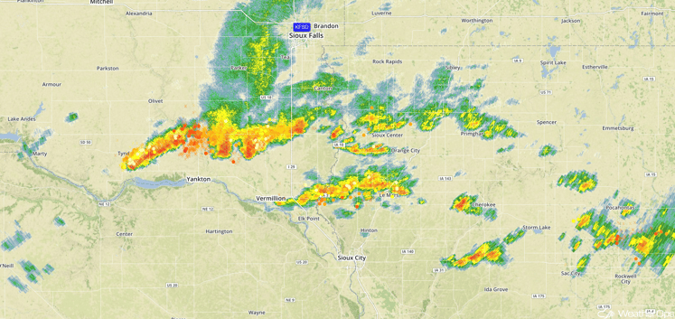 Radar 1:24pm CDT Thursday, August 11, 2016
