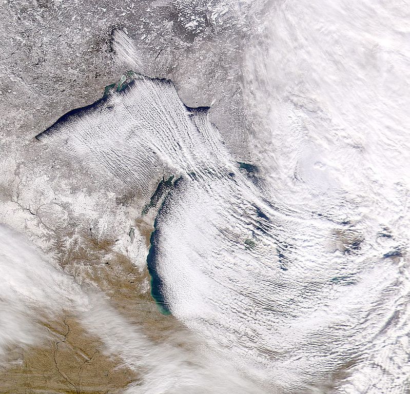 Lake Effect Snow Can Lead to Thundersnow